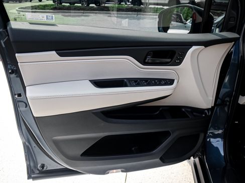 New 2026 Honda Odyssey EX-L image 14