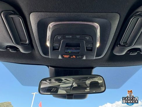 Certified 2023 Toyota Corolla SE w/ SE Package image 17