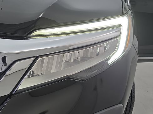 Used 2022 Honda Pilot Touring image 33