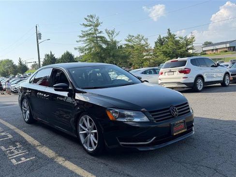 Used 2014 Volkswagen Passat 2.5 S FWD image 3