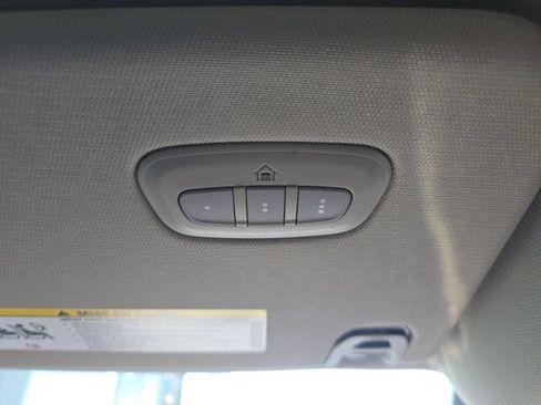 Used 2022 RAM 1500 Laramie AWD/4WD image 27