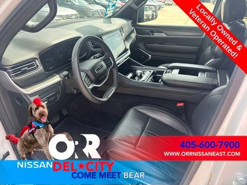 Used 2024 Jeep Wagoneer Series II w/ Flexible Seating Group AWD/4WD image 16