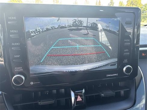 Used 2022 Toyota Corolla LE image 21