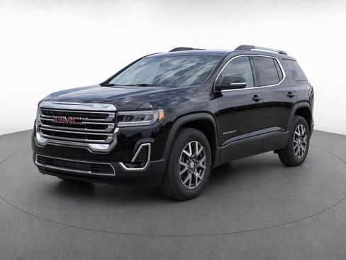 Used 2023 GMC Acadia SLT FWD image 2