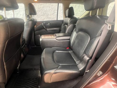 Used 2017 INFINITI QX80 4WD image 26