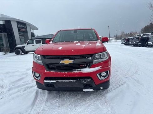 Used 2019 Chevrolet Colorado Z71 image 3