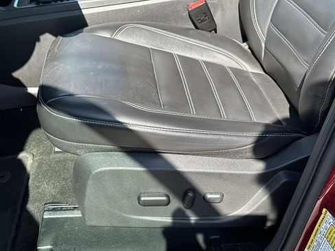 Used 2017 Ford Escape Titanium AWD/4WD image 17