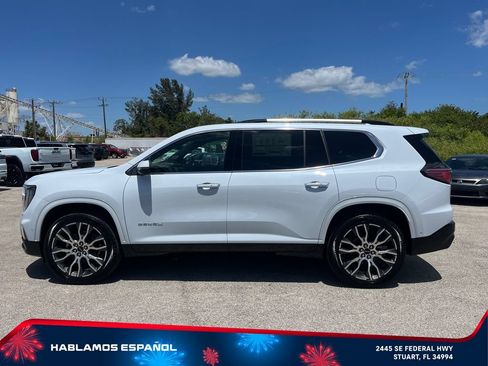 New 2026 GMC Acadia Denali Ultimate FWD image 4