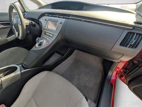 Used 2014 Toyota Prius Three image 23