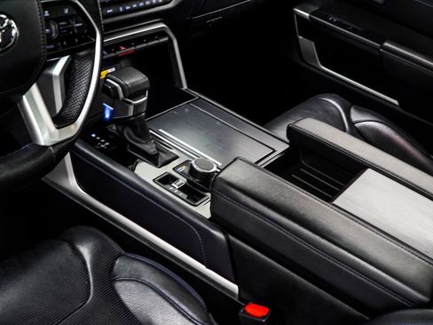 Used 2022 Toyota Tundra Platinum image 14