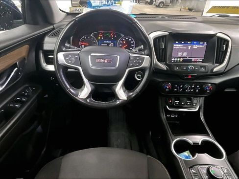Used 2020 GMC Terrain SLE w/ Driver Convenience Package FWD image 17