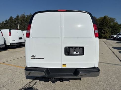 New 2025 Chevrolet Express 3500 w/ Driver Convenience Package RWD image 4