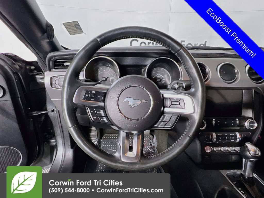 Used 2018 Ford Mustang Premium RWD image 7