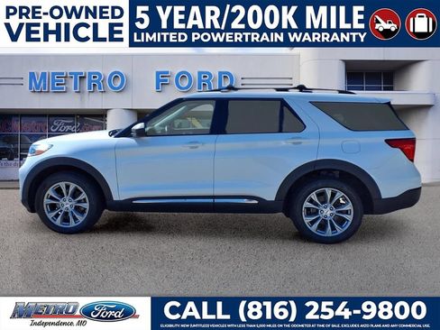 Certified 2022 Ford Explorer XLT w/ Equipment Group 202A AWD/4WD image 5