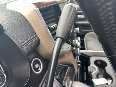 Used 2022 RAM 2500 Laramie image 31