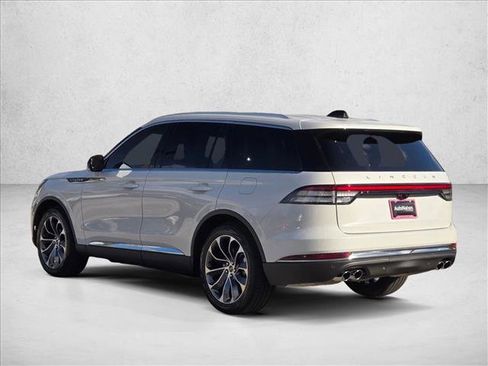 New 2025 Lincoln Aviator 2WD w/ Equipment Group 101A image 7