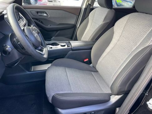 Certified 2023 Nissan Rogue SV AWD/4WD image 7
