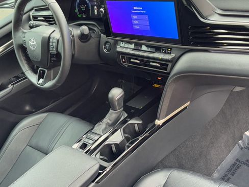 Certified 2025 Toyota Camry XSE image 12