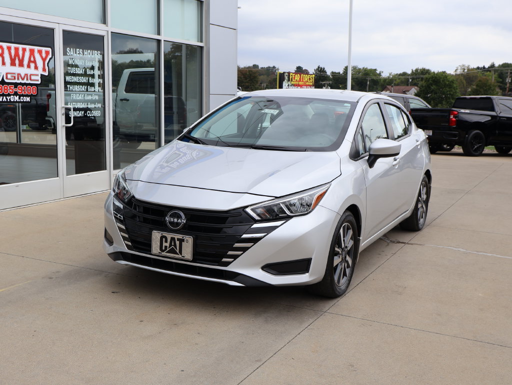 Used 2024 Nissan Versa SV w/ Trunk Package FWD image 6