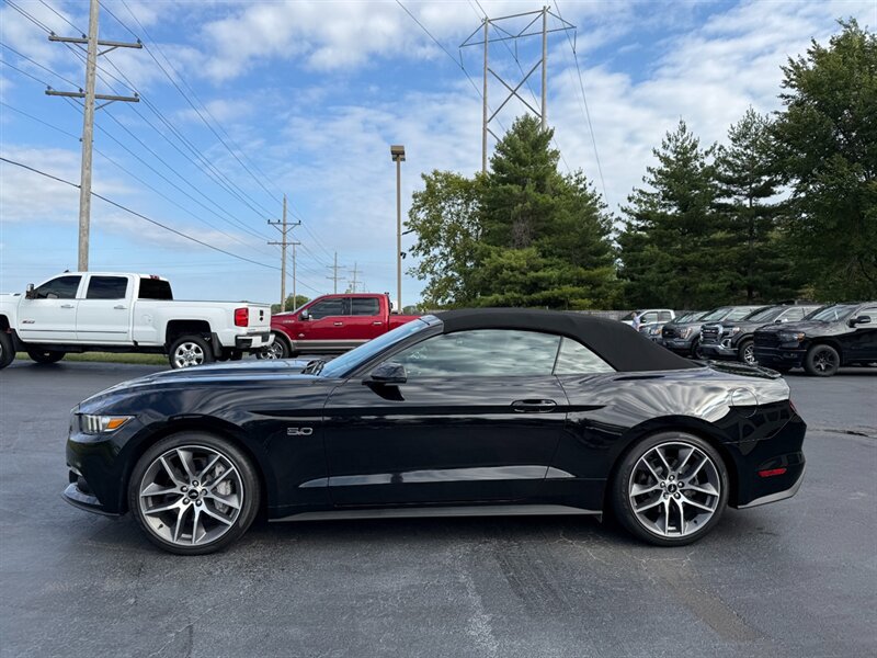 Used 2015 Ford Mustang GT Premium w/ Equipment Group 401A RWD image 4