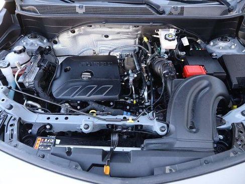 Used 2025 Buick Encore GX Preferred FWD image 25