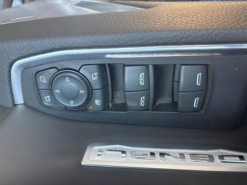 Used 2022 GMC Sierra 1500 Denali image 14