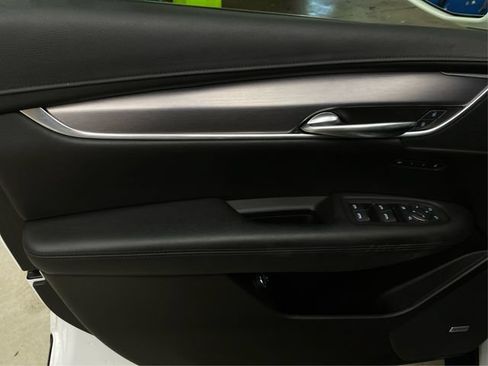 Used 2019 Cadillac XT5 Luxury AWD/4WD image 26