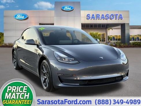 Used 2022 Tesla Model 3 Long Range image 1