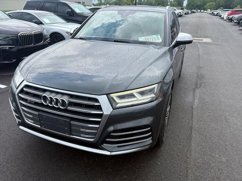 Used 2018 Audi SQ5 Premium Plus w/ Navigation Package AWD/4WD image 2