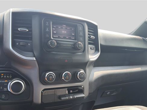 Used 2023 RAM 1500 Big Horn AWD/4WD image 12