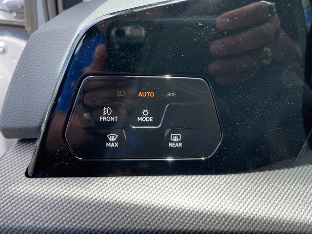 New 2026 Volkswagen GTI SE FWD image 20