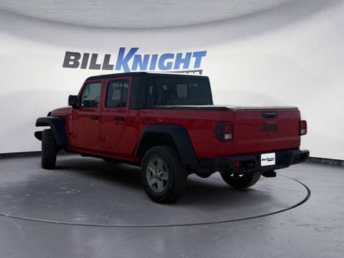 Used 2020 Jeep Gladiator Sport w/ Quick Order Package 24S AWD/4WD image 3