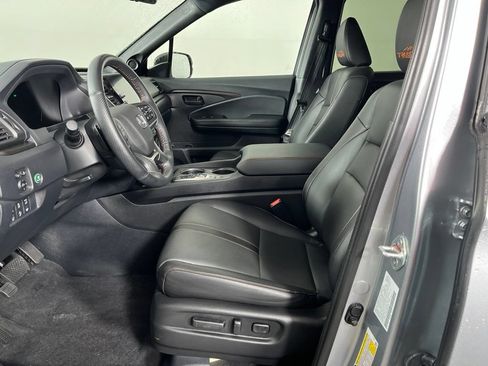 Certified 2025 Honda Ridgeline TrailSport image 19