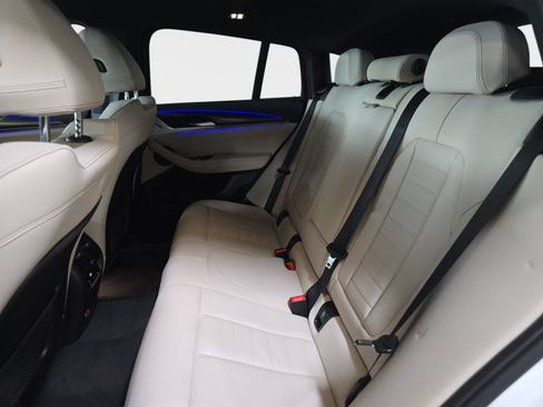 Used 2024 BMW X4 xDrive30i w/ Premium Package AWD/4WD image 12