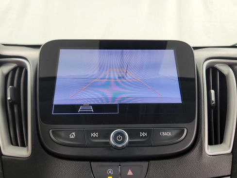 Used 2024 Chevrolet Malibu LT FWD image 24