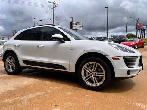 Used 2015 Porsche Macan S AWD/4WD image 6