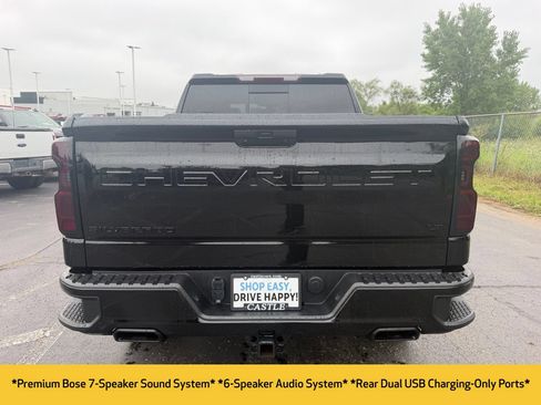 Used 2021 Chevrolet Silverado 1500 LT Trail Boss w/ Convenience Package II AWD/4WD image 9
