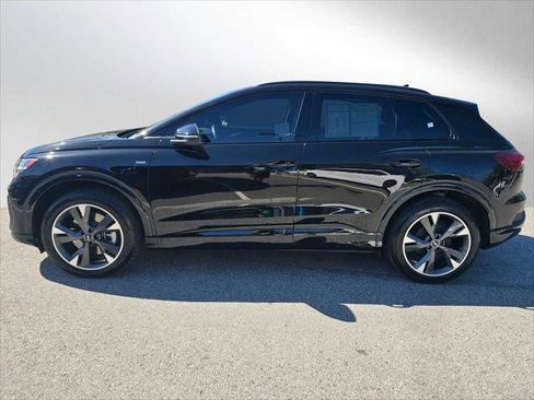 Used 2024 Audi Q4 e-tron Prestige AWD/4WD image 6