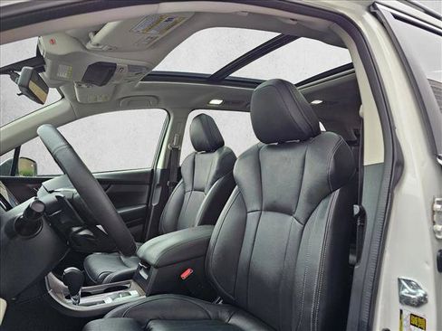 Used 2022 Subaru Ascent Touring image 20