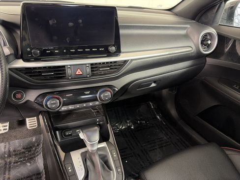 Certified 2023 Kia Forte GT w/ GT2 Package image 4