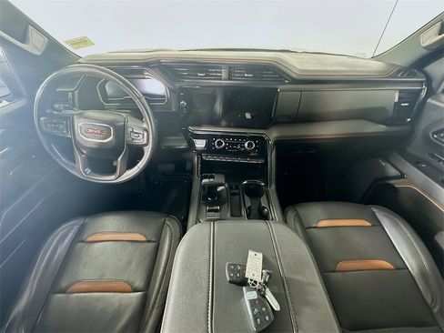 Used 2023 GMC Sierra 1500 AT4 w/ AT4 Premium Package image 10