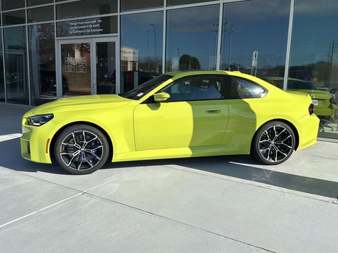 New 2026 BMW M2 image 3