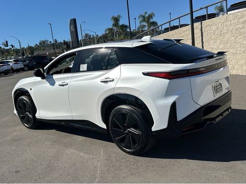 Certified 2026 Lexus RZ 450e AWD w/ Luxury Package image 4