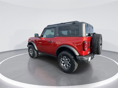 Used 2023 Ford Bronco Badlands image 6