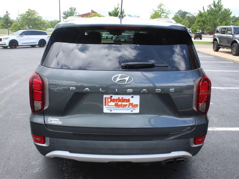 Used 2022 Hyundai Palisade SEL w/ Convenience Package FWD image 7