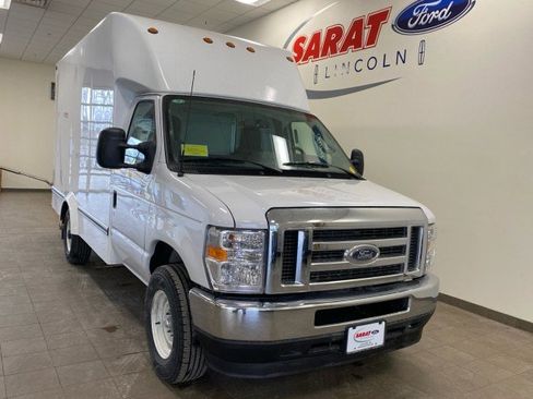 New 2025 Ford E-350 and Econoline 350 Super Duty w/ Power Equipment Group image 2