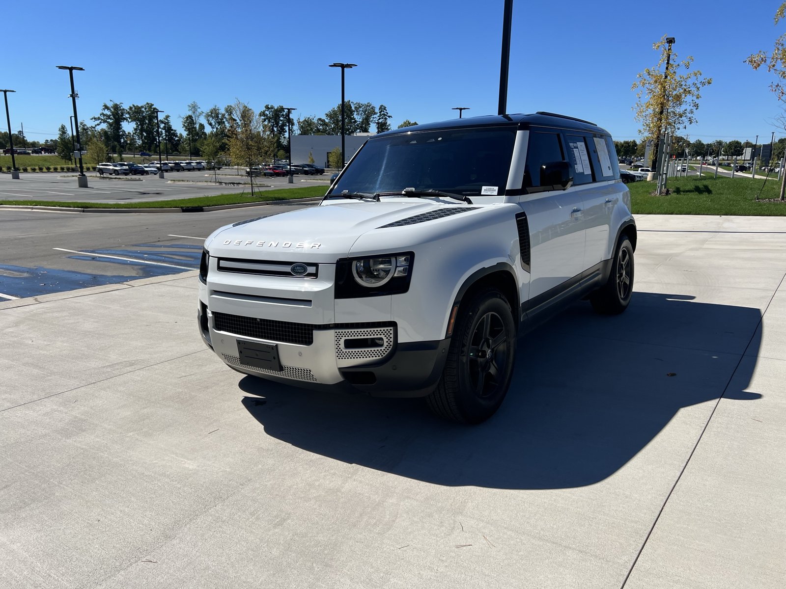 Used 2021 Land Rover Defender 110 AWD/4WD image 4
