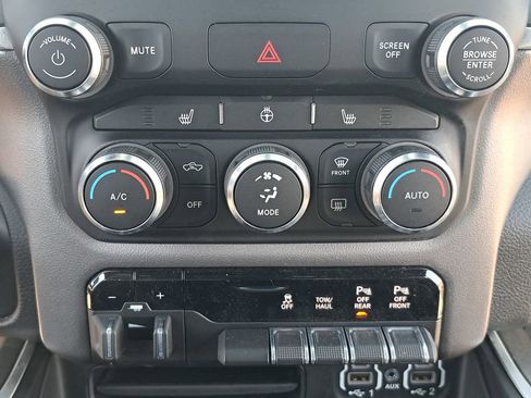 Certified 2023 RAM 1500 Big Horn AWD/4WD image 22