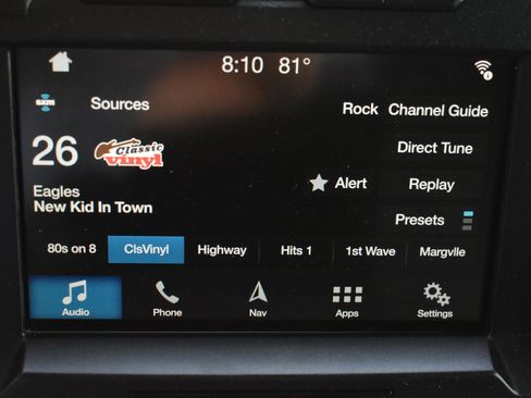 Used 2018 Ford F150 XLT w/ Equipment Group 302A Luxury AWD/4WD image 29