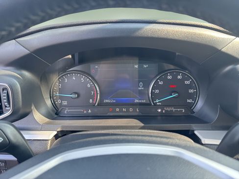 Used 2023 Ford Explorer XLT w/ Equipment Group 202A AWD/4WD image 11